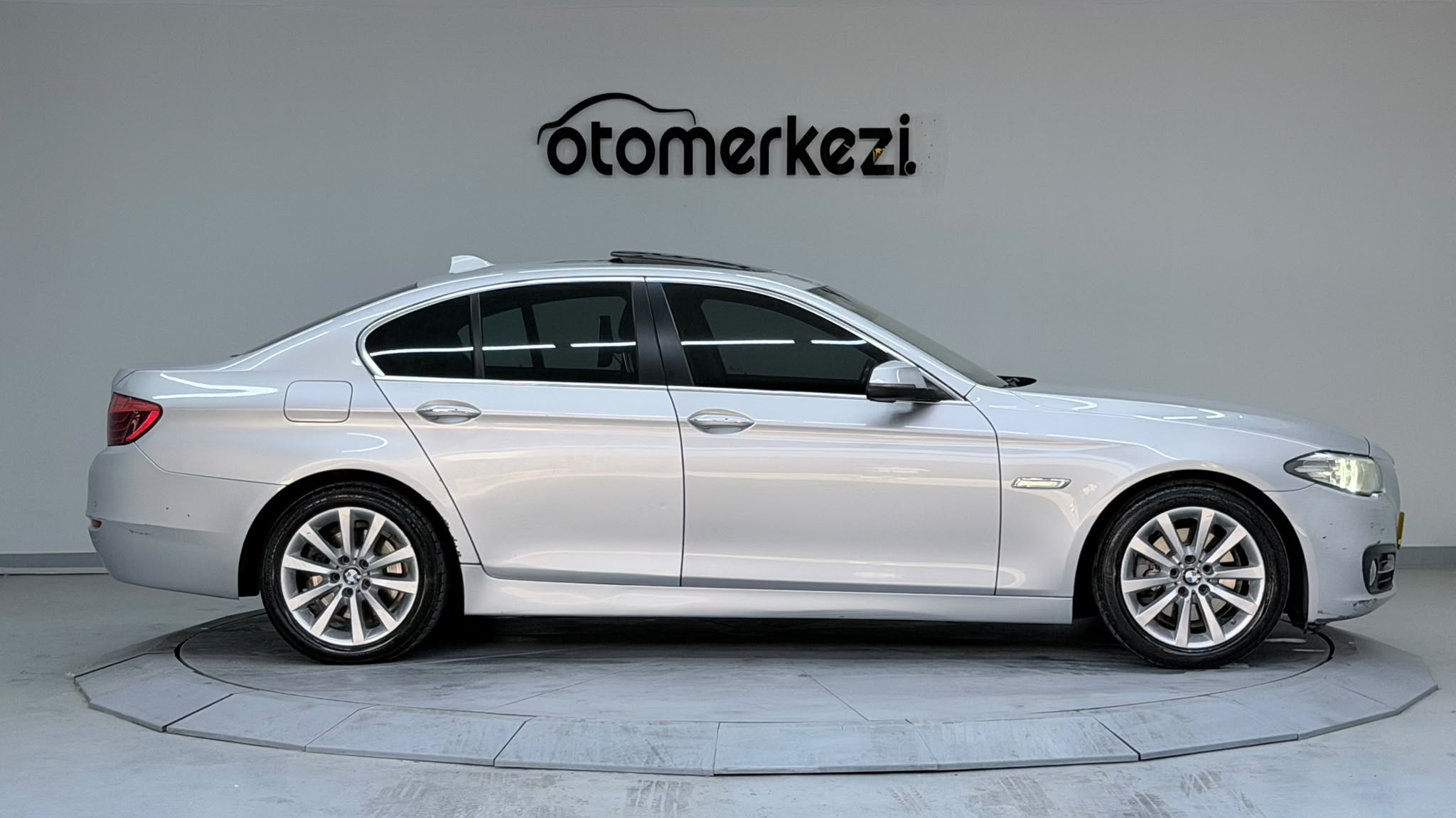 BMW 520i 5